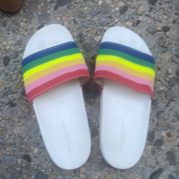 Cute beach slide .. American eagle gently used - Picture 1 of 2